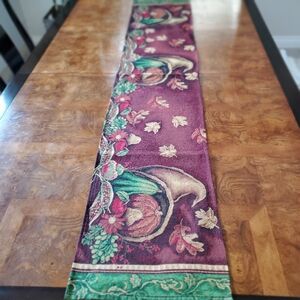 Festive Cornucopia Table Runner
